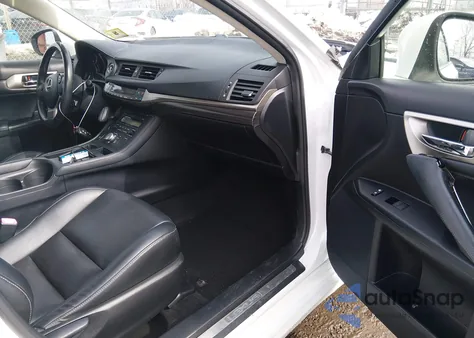 2014 Lexus Ct 200H from USA, damaged, VIN JTHKD5BH7E2191049